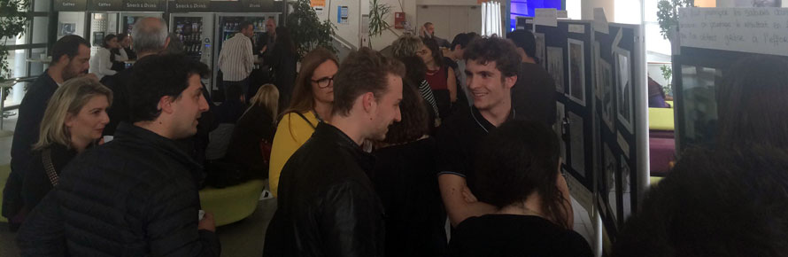 vue panoramique de l'exposition sur l'entrepreneuriat social</a></div></div>
        <div id=